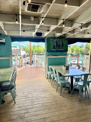 Sea-Craft Waterfront Tiki by null