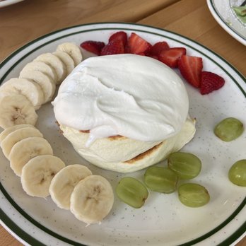 Basilur - Fruit Souffle pancake - Coffee & Tea Near Me - Buena Park, California