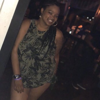 Wall St Plaza - Bars Near Me - Orlando, Florida