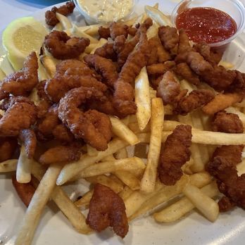 The Lobster Trap - Clams - Seafood Near Me - Avalon, California