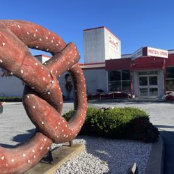 Sturgis Tom Pretzels - Outside