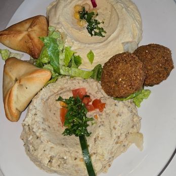 Cedar's Restaurant - Vegetarian Platter - Middle Eastern Near Me - Orlando, Florida