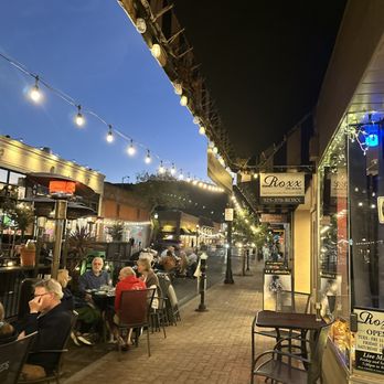 ROXX ON MAIN - Updated November 2025 - 292 Photos & 316 Reviews - 627