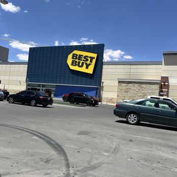 Best Buy - Exterior - Electronics Near Me - El Paso, Texas Best Buy - Exterior - Electronics Near Me - El Paso, Texas