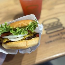 Shake Shack Fashion Square