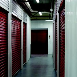 Safe Storage - Contamos con bodegas, mini bodegas y lockers. Contratación flexibles, para almacenar artículos personales o de negocio.