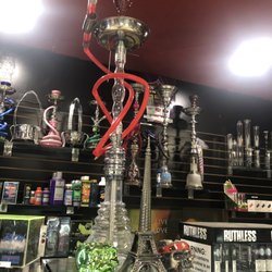 Q smoke shop - Tobacco shop