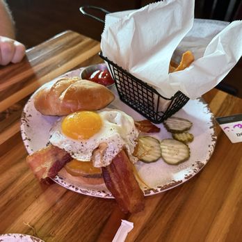 Nashoba - Breakfast Burger - Breweries Near Me - Collierville, Tennessee