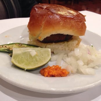 Chaat Bhavan - Dublin - Vada Pav - Indian Near Me - Dublin, California