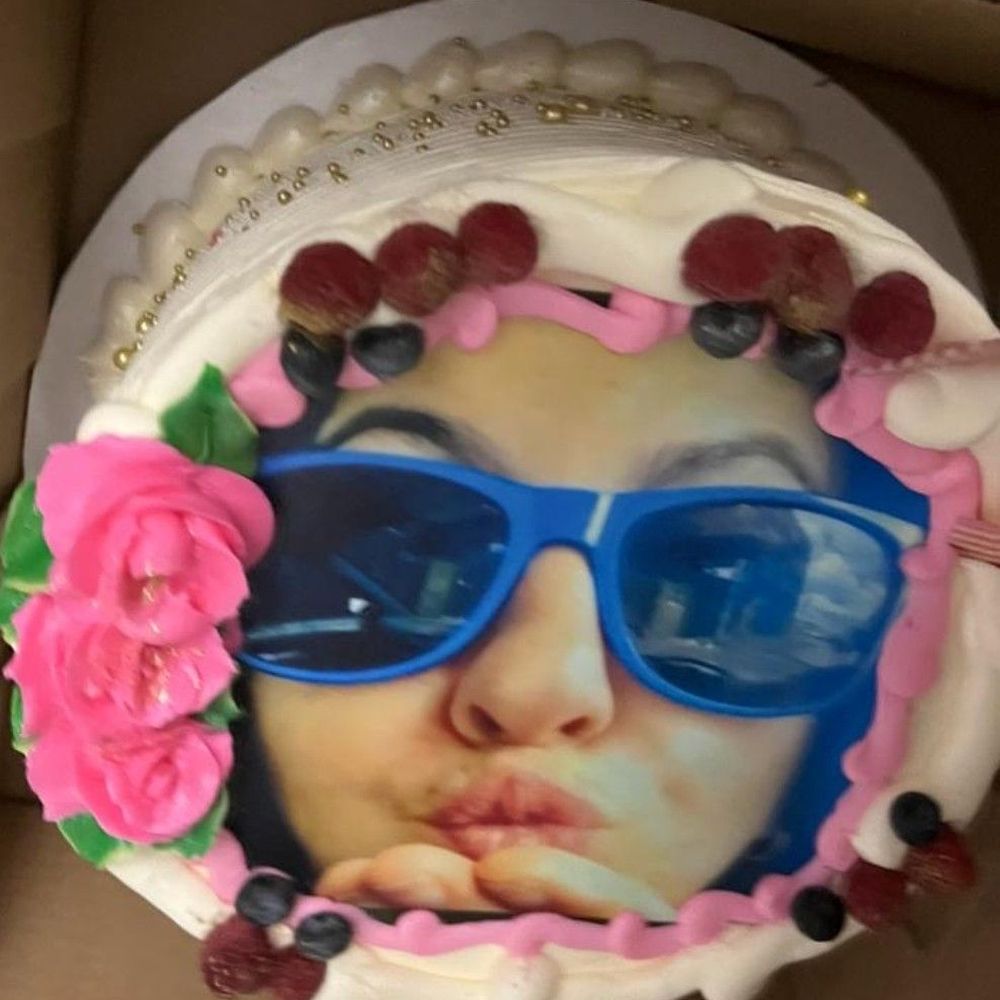 Nyc Birthday Cakes - Chocolate sponge, cream filling and buttercream frosting photo cake - Bakeries Near Me - Queens, New York Nyc Birthday Cakes - Chocolate sponge, cream filling and buttercream frosting photo cake - Bakeries Near Me - Queens, New York