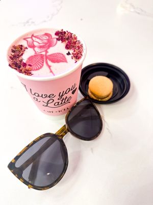 Café Lola by null