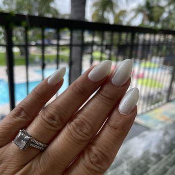 New Nails & Spa - Fresh set! - Nail Salons Near Me - Huntington Beach, California