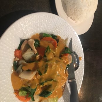 Delish Thai - Thai Near Me - Vancouver, Washington