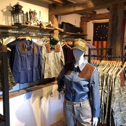 Los Cazadores - Women's Hunting Clothing