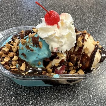 Braum's Ice Cream and Dairy Store - Ice Cream & Frozen Yogurt Near Me - Flower Mound, Texas Braum's Ice Cream and Dairy Store - Ice Cream & Frozen Yogurt Near Me - Flower Mound, Texas
