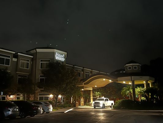 West Inn & Suites by null