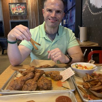 The Crack Shack - New American Near Me - Encinitas, California