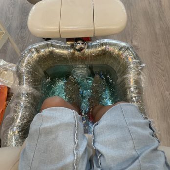 Vibrant Nails & Lashes - foot soak - Nail Salons Near Me - Berkeley, California Vibrant Nails & Lashes - foot soak - Nail Salons Near Me - Berkeley, California