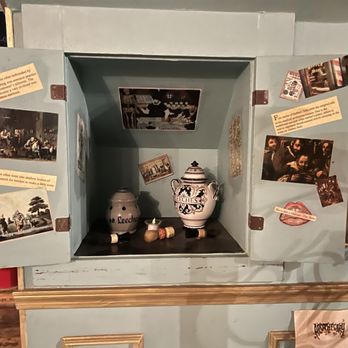 The Apothecary - Indoors - Psychics Near Me - New Orleans, Louisiana