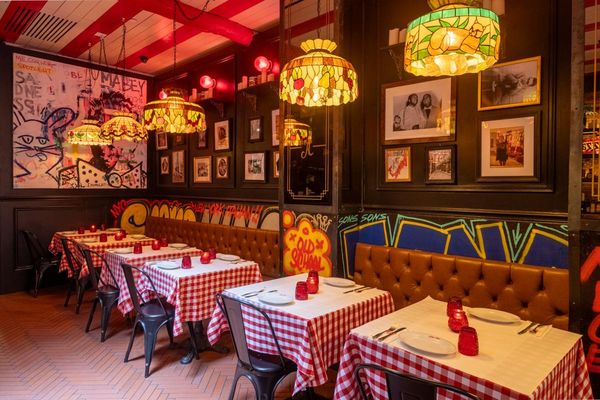 Artie's Backroom & Rooftop by null