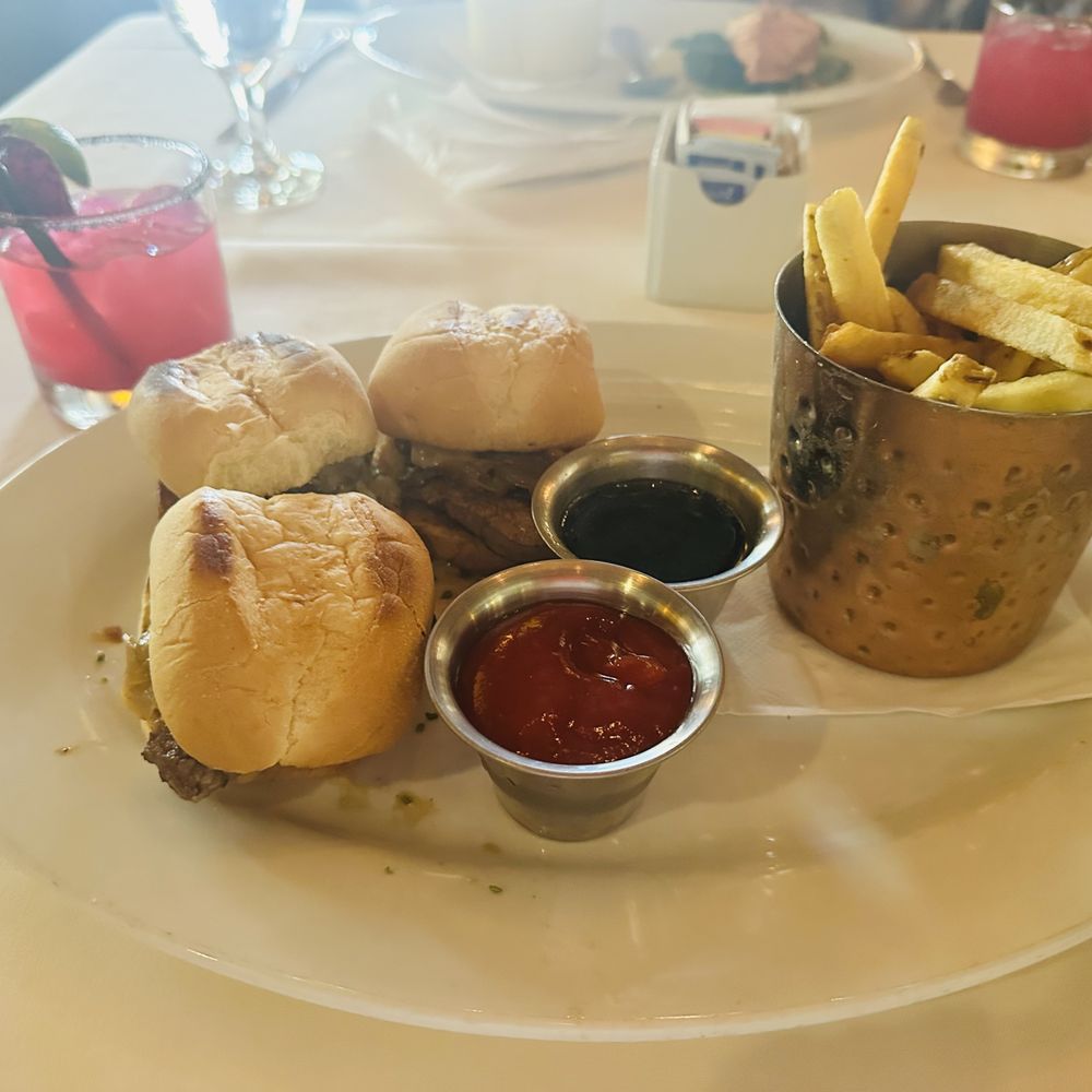 Roaring Fork - Beef Tenderloin Sliders - American Near Me - Austin, Texas Roaring Fork - Beef Tenderloin Sliders - American Near Me - Austin, Texas
