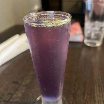 Flo - Lavender dust cocktail - Breakfast & Brunch Near Me - Chicago, Illinois