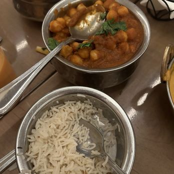 Bengal Tiger  - Channa masala and rice - Indian Near Me - New York, New York