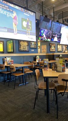 Buffalo Wild Wings by null