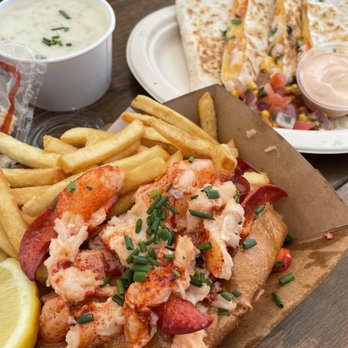 Hook & Anchor - Lobster Roll, Lobster Quesadilla, Clam Chowder - Seafood Near Me - Costa Mesa, California Hook & Anchor - Lobster Roll, Lobster Quesadilla, Clam Chowder - Seafood Near Me - Costa Mesa, California
