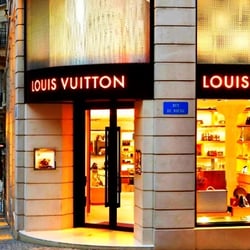 Louis Vuitton - Store Front Picture