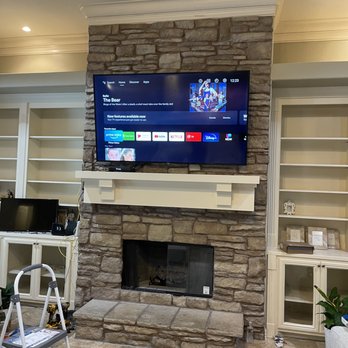 VoltageParrot Electric - Tv mounted - Security Systems Near Me VoltageParrot Electric - Tv mounted - Security Systems Near Me