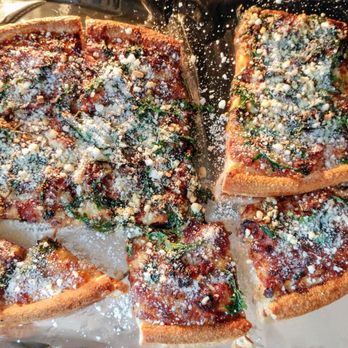 pizza restaurants in cheshire ct