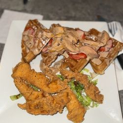 PiCH - Chicken Waffles