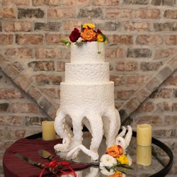 Heather's Peace of Cakes - Our wedding cake. That's right- it stands on its tentacles.