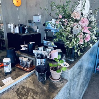 Re Ca Phe - Another view of the front counter - Coffee & Tea Near Me - Fountain Valley, California