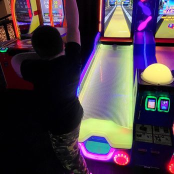 Dave & Buster's Buffalo - Walden Galleria - Virtual bowling was a real hit! - Sports Bars Near Me - Buffalo, New York