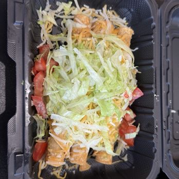 El Taco Bar - 3 Rolled Tacos (Shredded Beef) - Tacos Near Me - Temecula, California