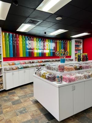 Sugar Stop Candy Shop, 1690 W State Hwy J, Ozark, MO 65721, US