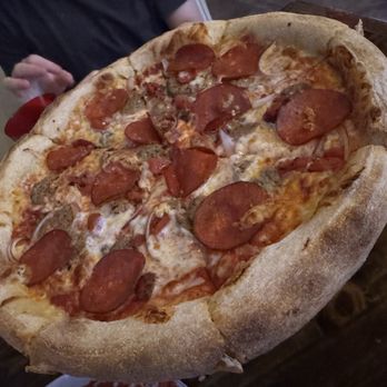 600 Degrees - Original Mama Gallo - Bars Near Me - Round Rock, Texas