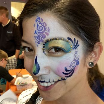 Pixie Painting - Sugar Skull half face - Face Painting Near Me Pixie Painting - Sugar Skull half face - Face Painting Near Me