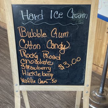 Sully's Drive-In - Featured flavors of ice cream - Fast Food Near Me - Forks, Washington
