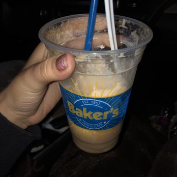 Baker's Drive-Thru - Root beer float - Burgers Near Me - Upland, California Baker's Drive-Thru - Root beer float - Burgers Near Me - Upland, California