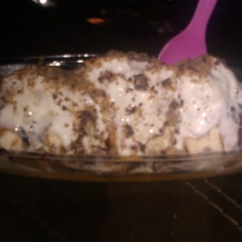 Baskin-Robbins - Reese's Sundae! - Ice Cream & Frozen Yogurt Near Me - El Cerrito, California