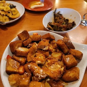 Ruby Sunshine Chattanooga - Sweet Heat Chicken & French toast, Bananas Foster French Toast, Brussel sprouts - Breakfast & Brunch Near Me - Chattanooga, Tennessee