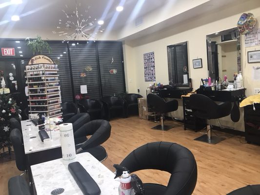Brooklyn Nails & Spa by null