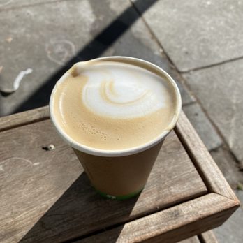 Souvenir Coffee - Nonfat vanilla latte - Coffee & Tea Near Me - Berkeley, California