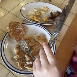 Retta Jeans Cafe - Mickey Mouse pancake