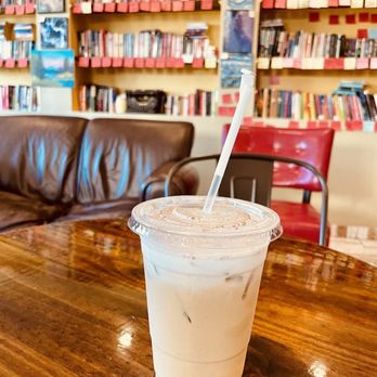 Red Kettle Coffee House - Iced Pumpkin Spice Latte - Coffee & Tea Near Me - East Rutherford, New Jersey