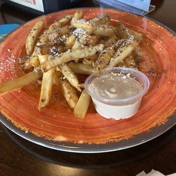 Sly Fox - Wyomissing - Truffle fries - Brewpubs Near Me - Wyomissing, Pennsylvania
