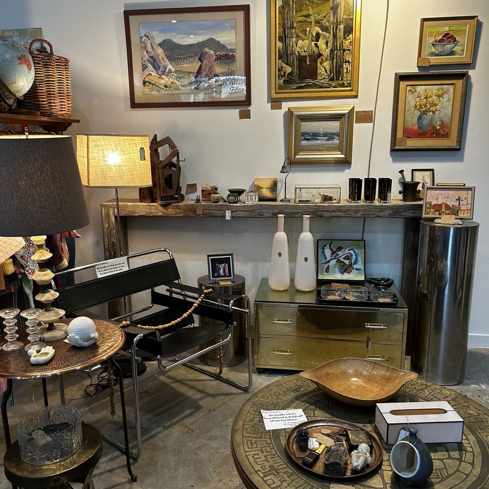 Findings Flea - Antiques Near Me - Ojai, California Findings Flea - Antiques Near Me - Ojai, California